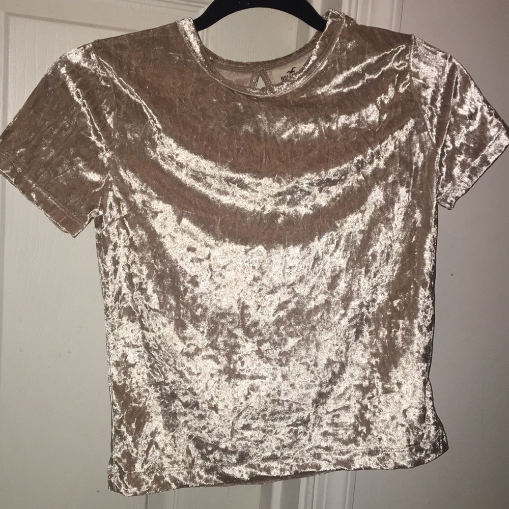 Champagne shiny velvet Hollister shirt